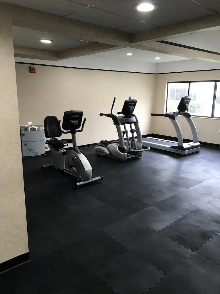 Days Inn & Suites By Wyndham Rochester Hills Mi Ngoại thất bức ảnh