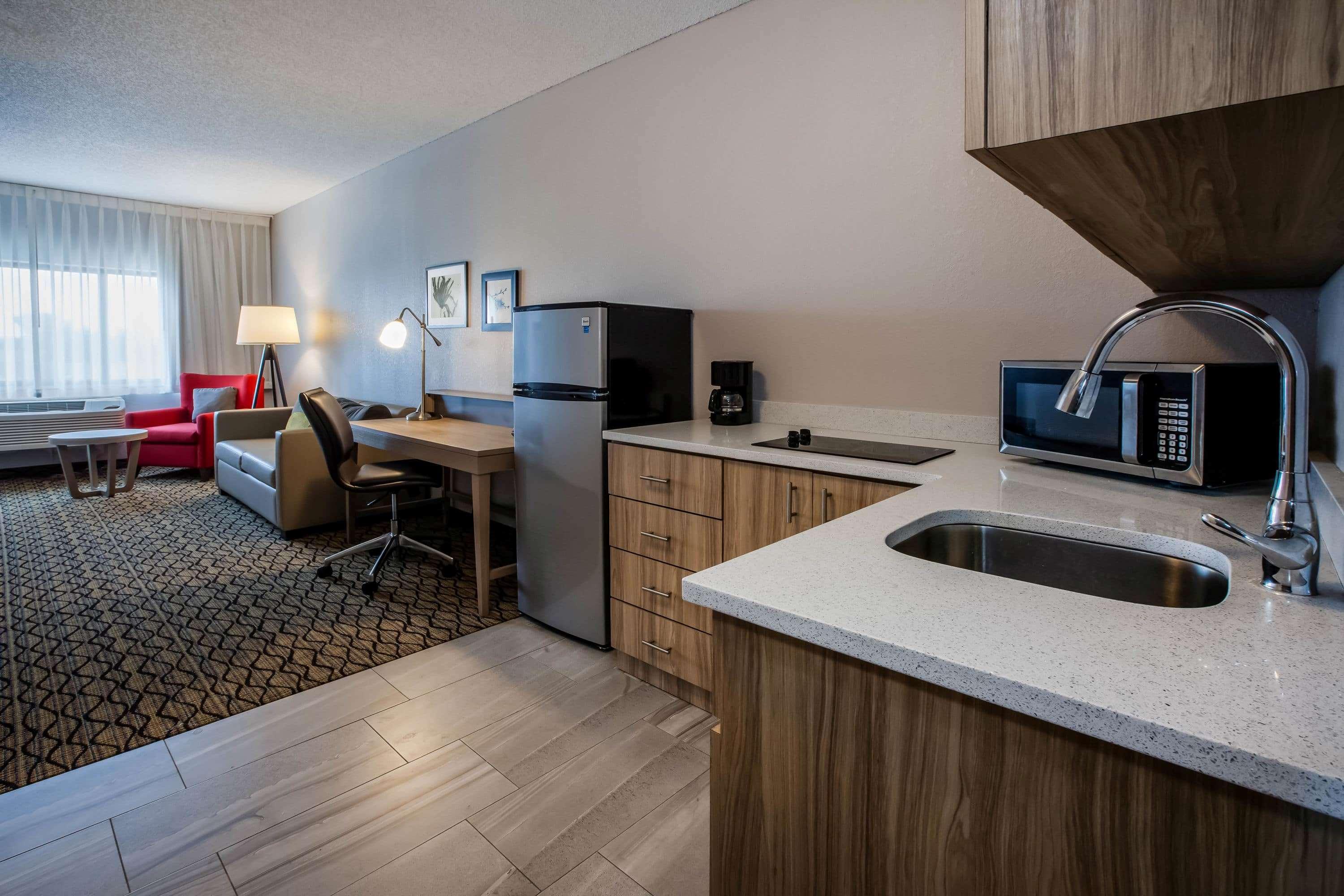 Days Inn & Suites By Wyndham Rochester Hills Mi Ngoại thất bức ảnh