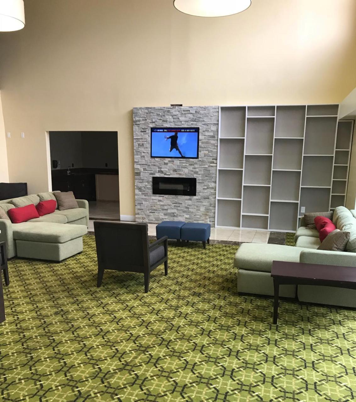 Days Inn & Suites By Wyndham Rochester Hills Mi Ngoại thất bức ảnh